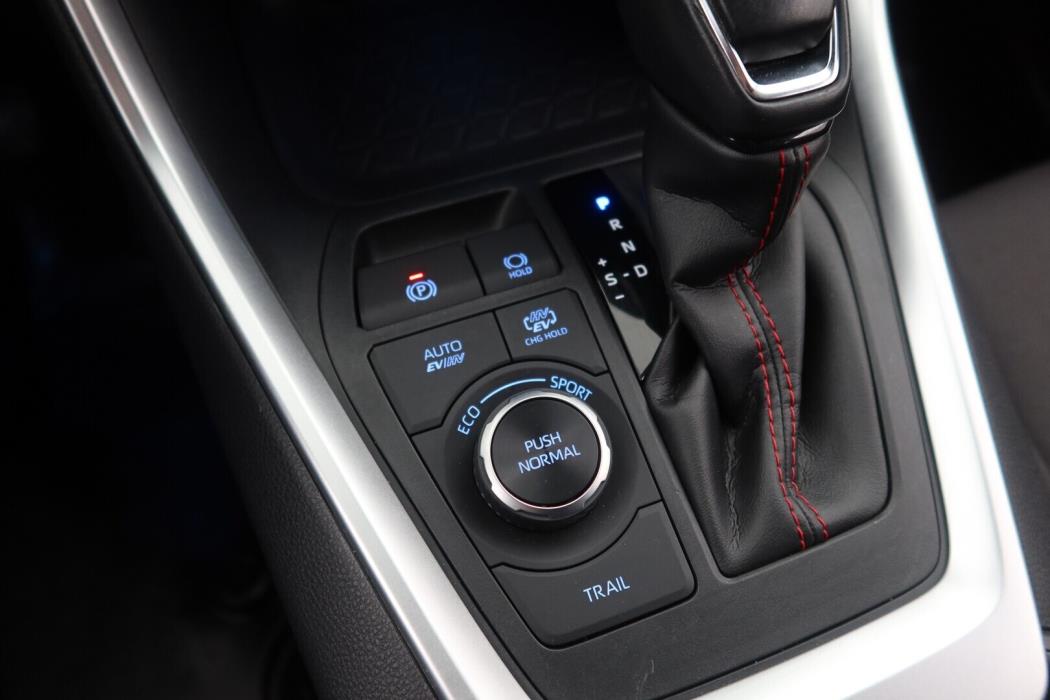 TOYOTA RAV4 Plug-in 2021