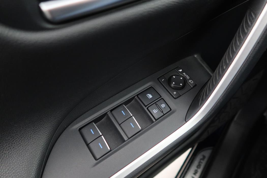 TOYOTA RAV4 Plug-in 2021