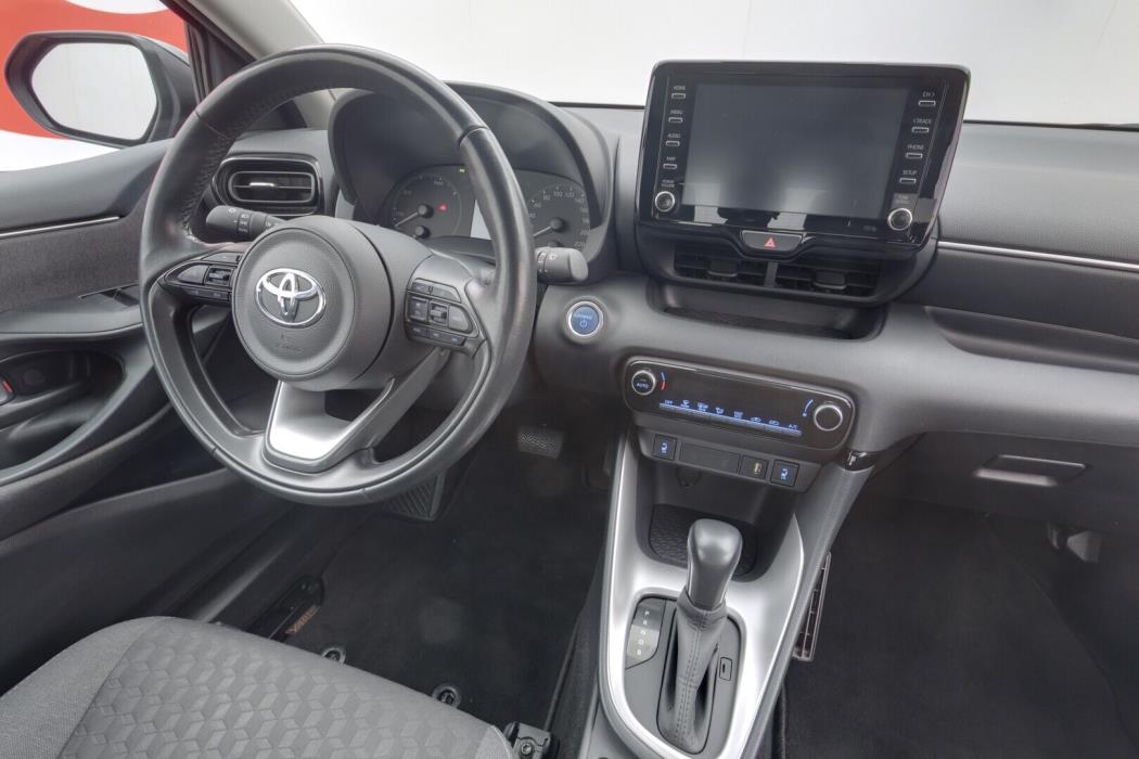 TOYOTA Yaris 2022