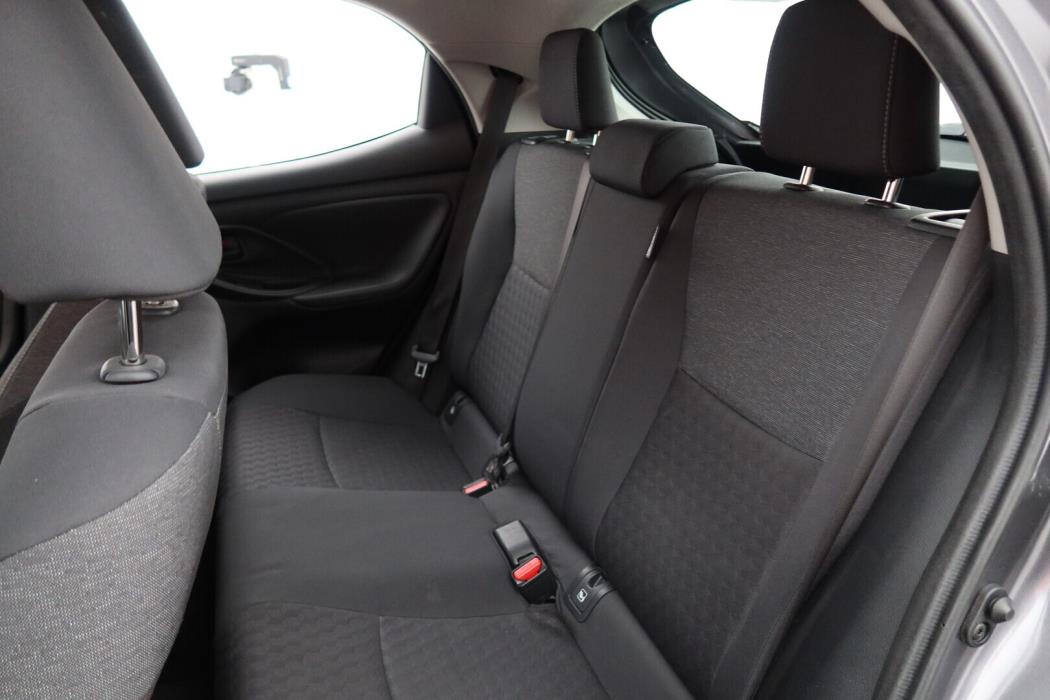 TOYOTA Yaris 2022