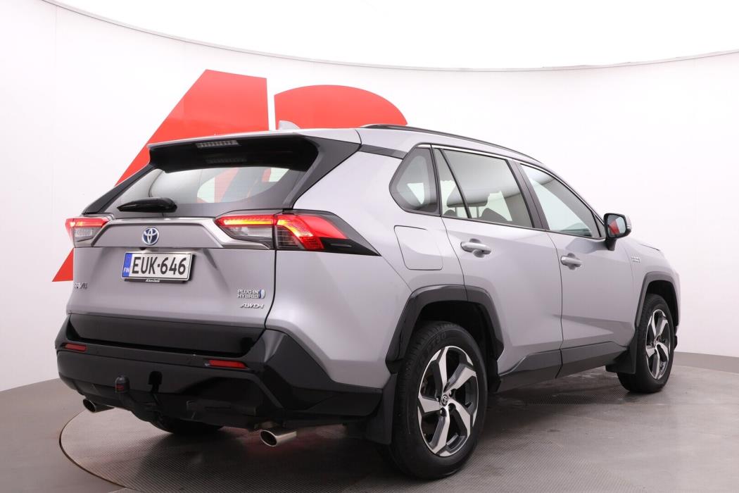 TOYOTA RAV4 Plug-in 2022