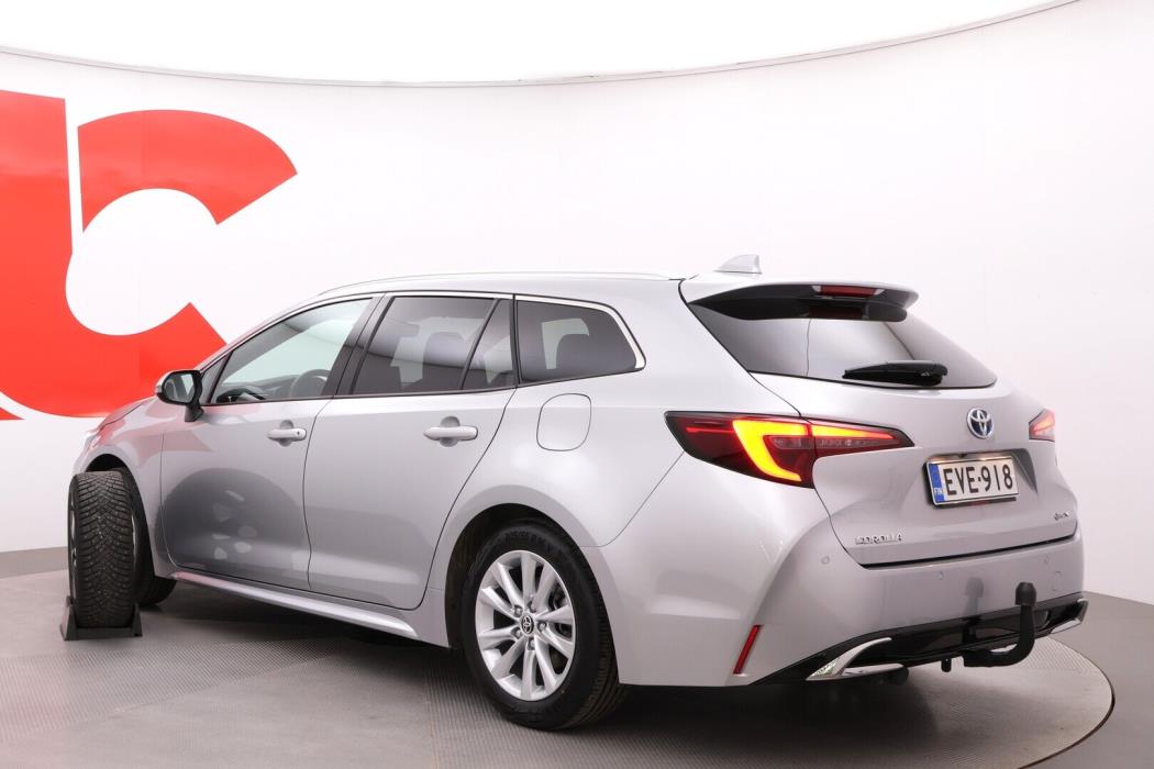 TOYOTA Corolla 2024