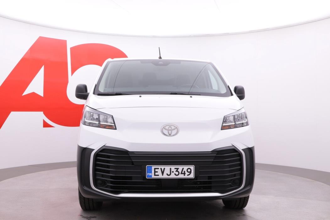 TOYOTA Proace 2025
