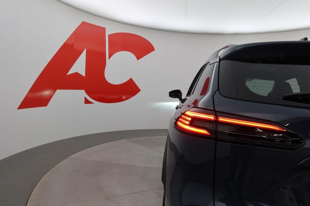 TOYOTA Corolla Cross 2025