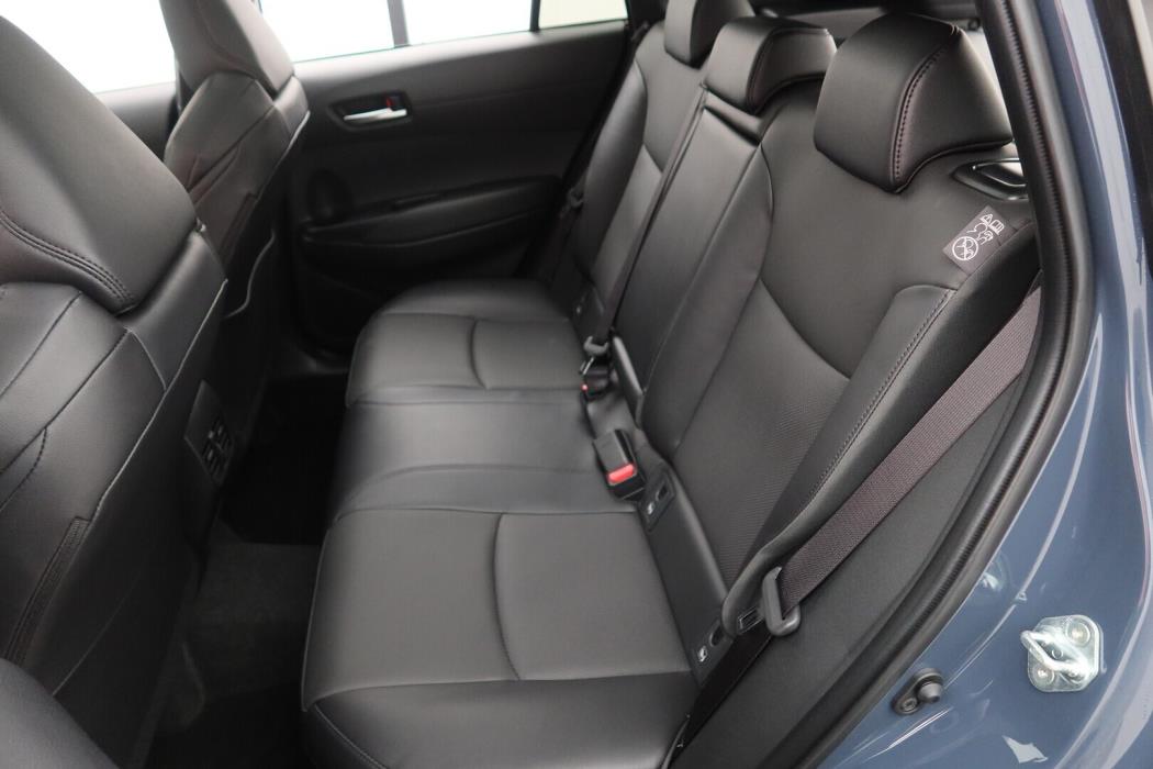 TOYOTA Corolla Cross 2025