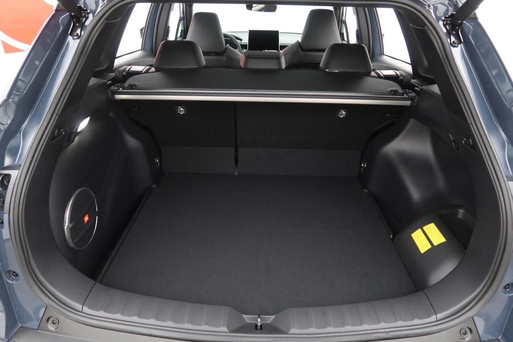 TOYOTA Corolla Cross 2025