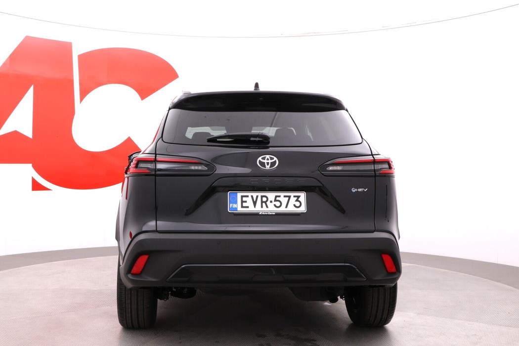 TOYOTA Corolla Cross 2025