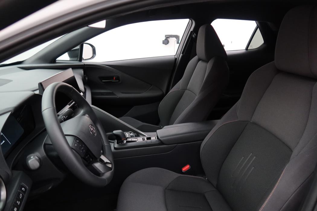 TOYOTA C-HR 2025