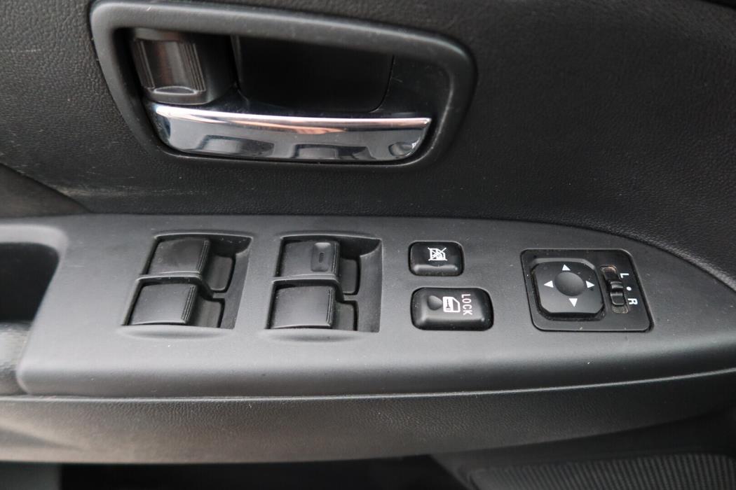 MITSUBISHI ASX 2016