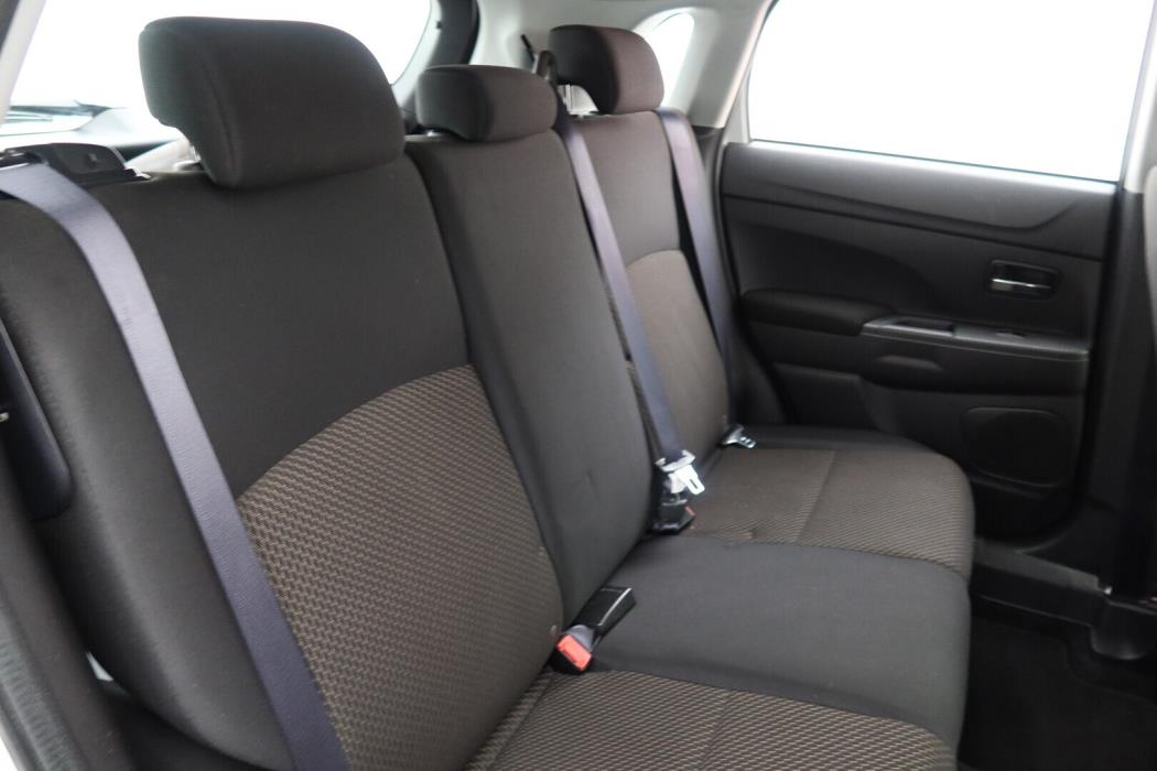 MITSUBISHI ASX 2016