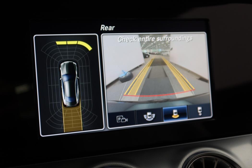 MERCEDES-BENZ E 2018