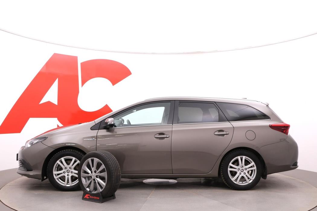 TOYOTA Auris 2018