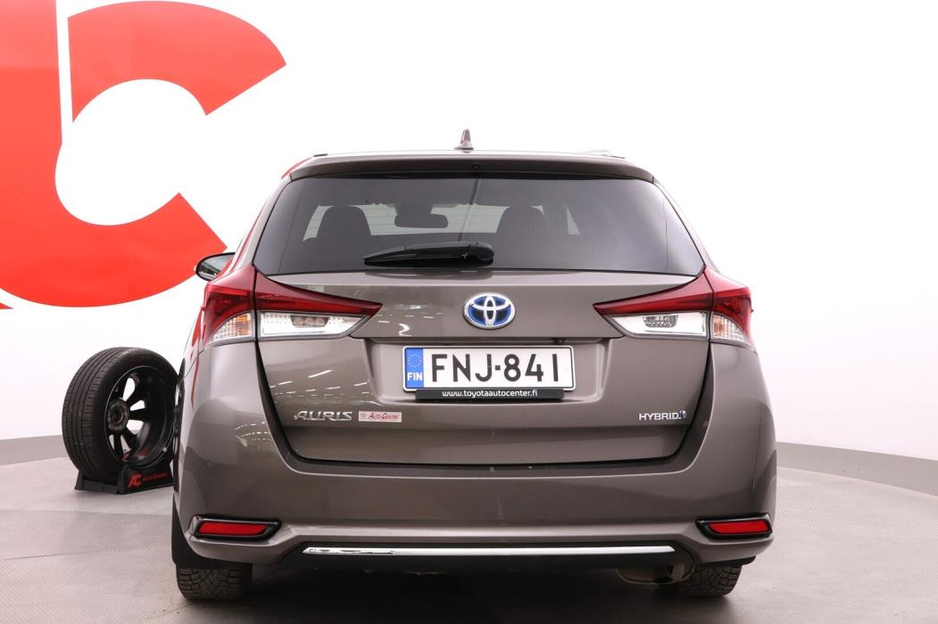 TOYOTA Auris 2018