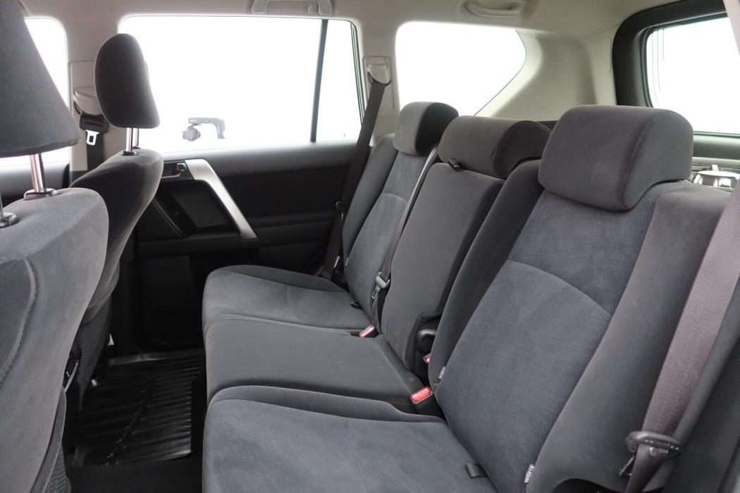 TOYOTA Land Cruiser 2019