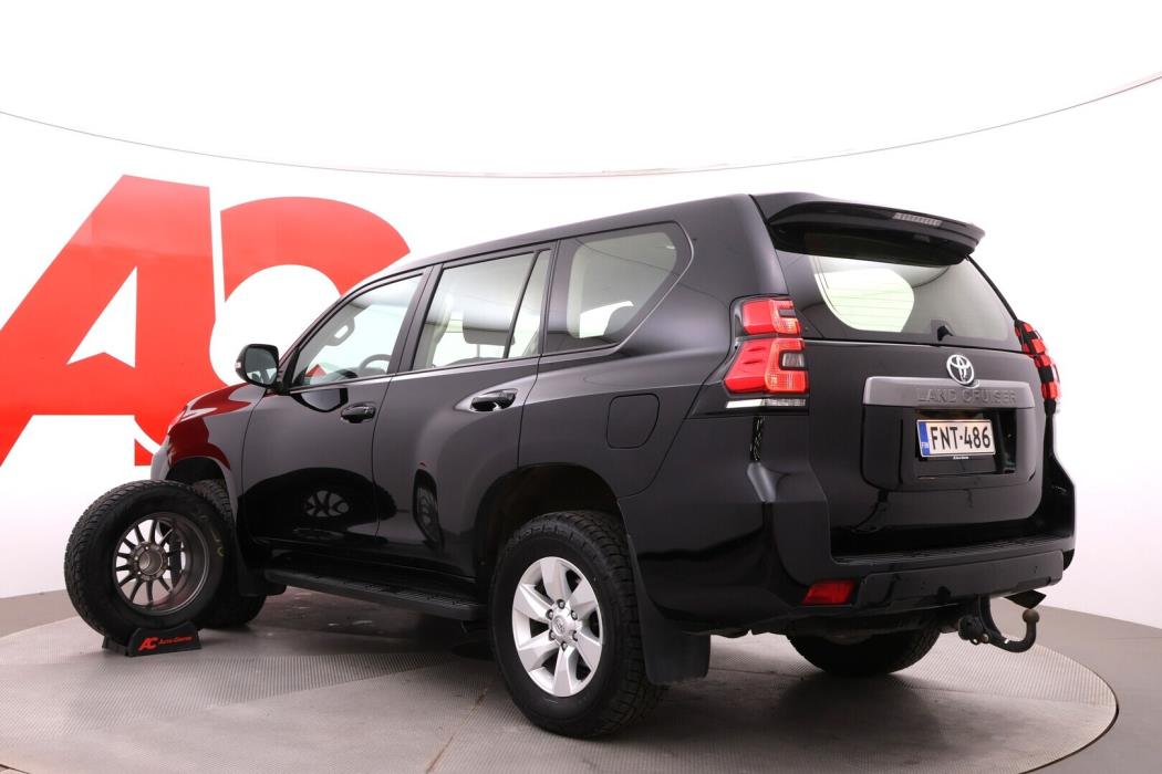 TOYOTA Land Cruiser 2019