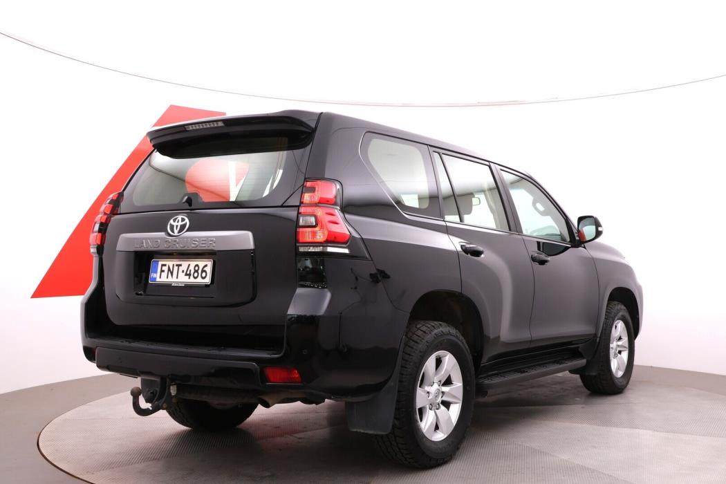 TOYOTA Land Cruiser 2019