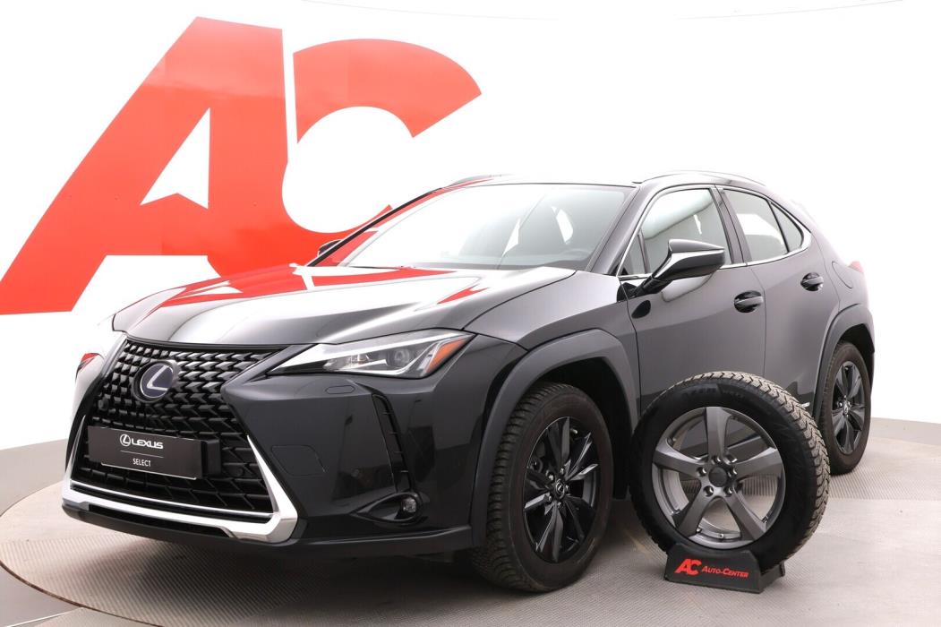 LEXUS UX 2020