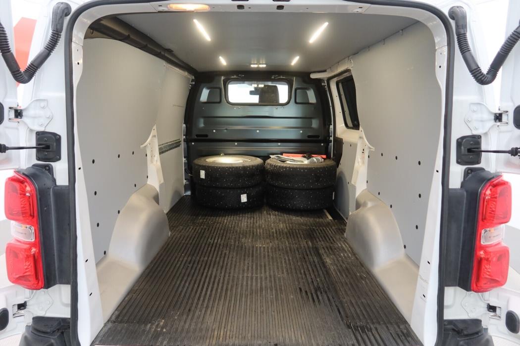 TOYOTA Proace 2023