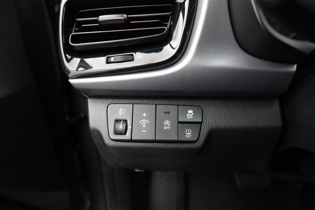 KIA Rio 2023