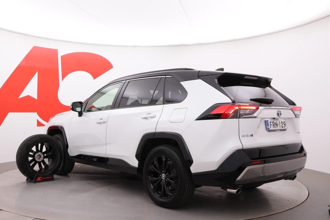 TOYOTA RAV4 2023