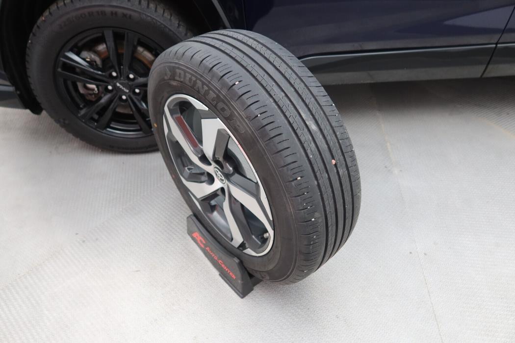 TOYOTA RAV4 Plug-in 2024