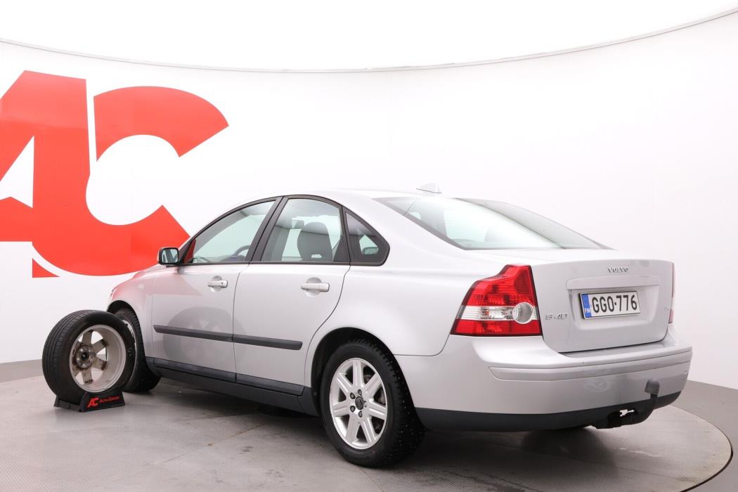 VOLVO S40 2005