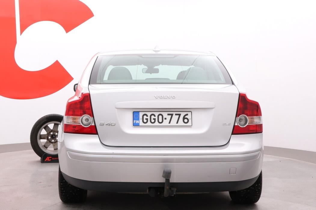VOLVO S40 2005