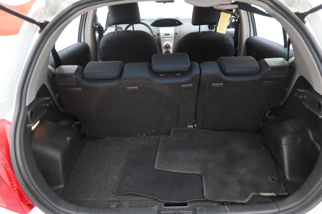 TOYOTA Yaris 2007