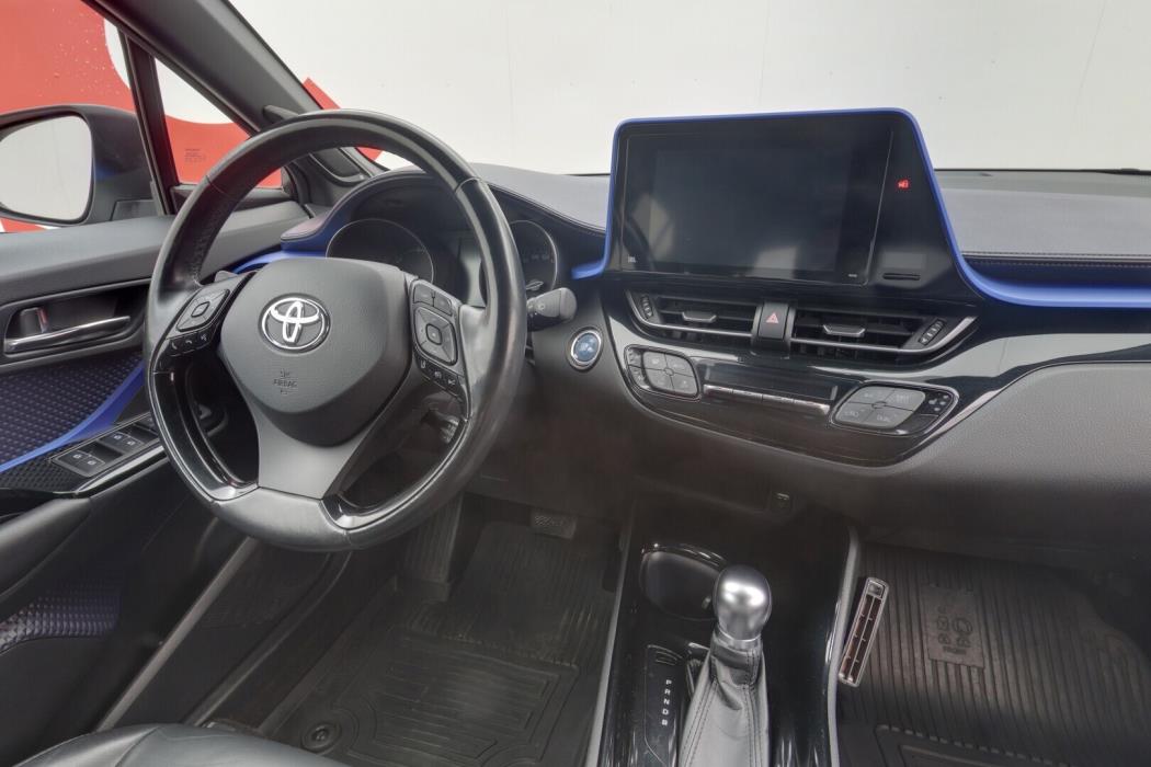 TOYOTA C-HR 2016