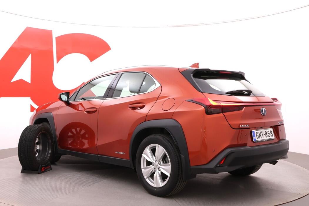 LEXUS UX 2019