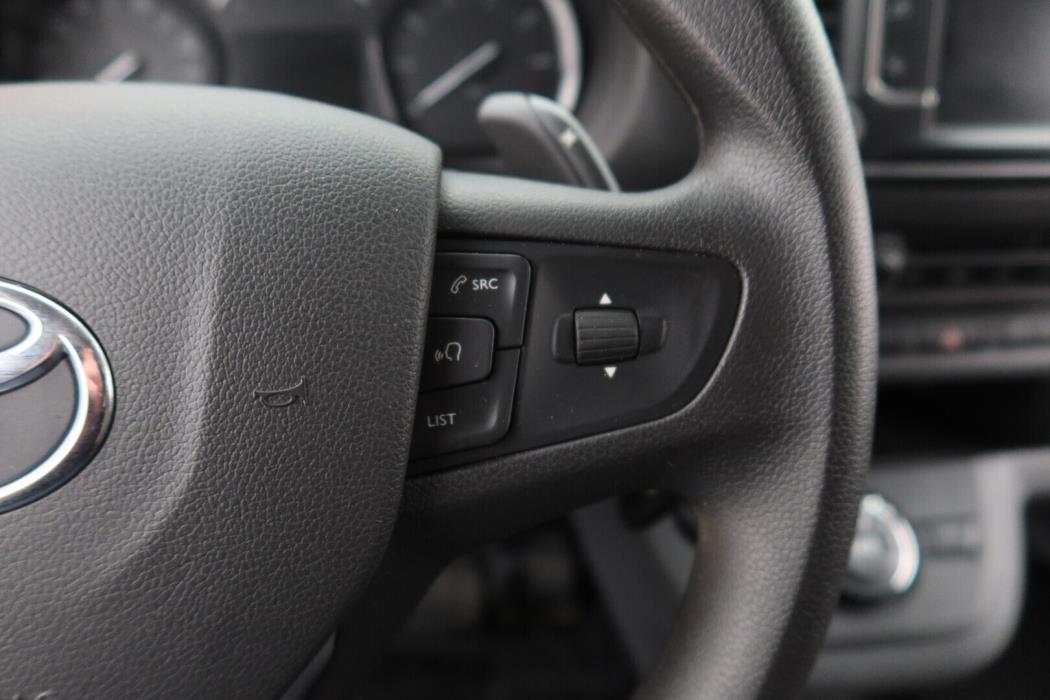 TOYOTA Proace 2022