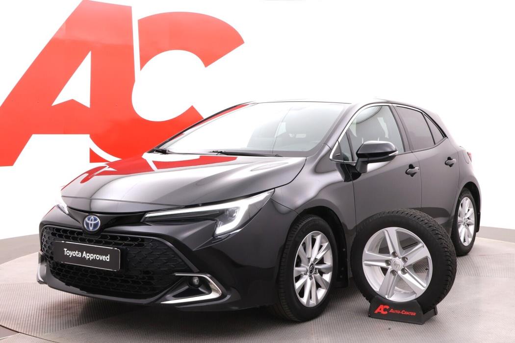 TOYOTA Corolla 2023