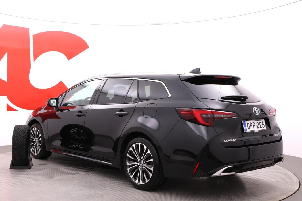 TOYOTA Corolla 2023