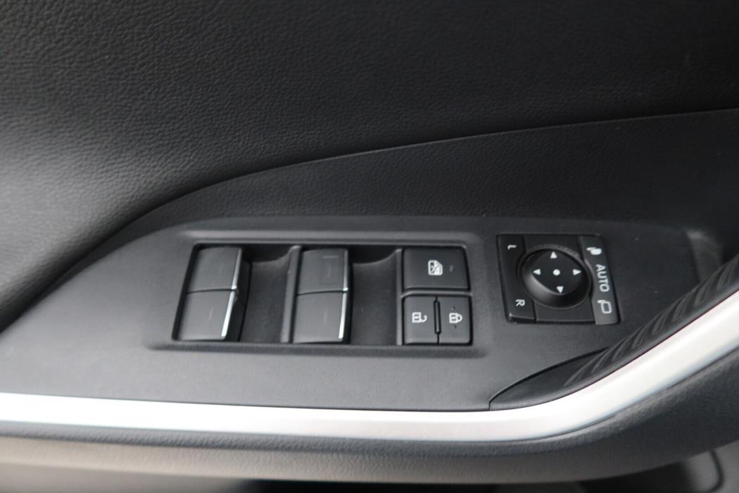 TOYOTA RAV4 Plug-in 2024