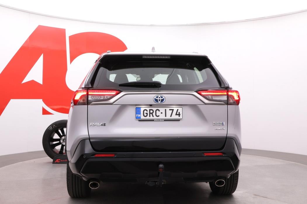 TOYOTA RAV4 Plug-in 2024