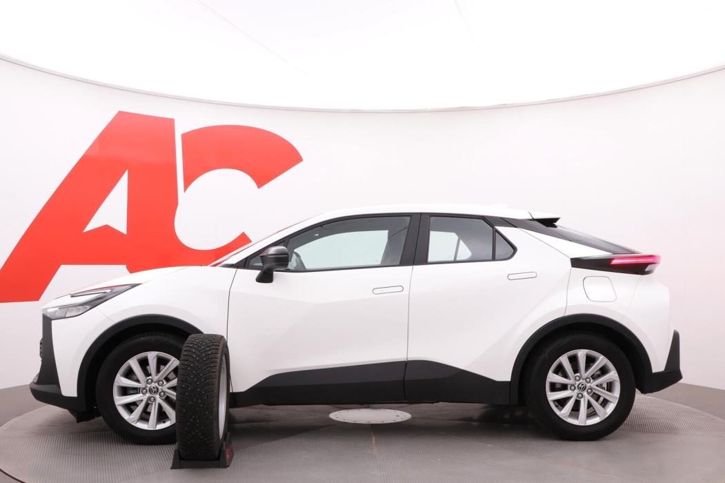 TOYOTA C-HR 2025