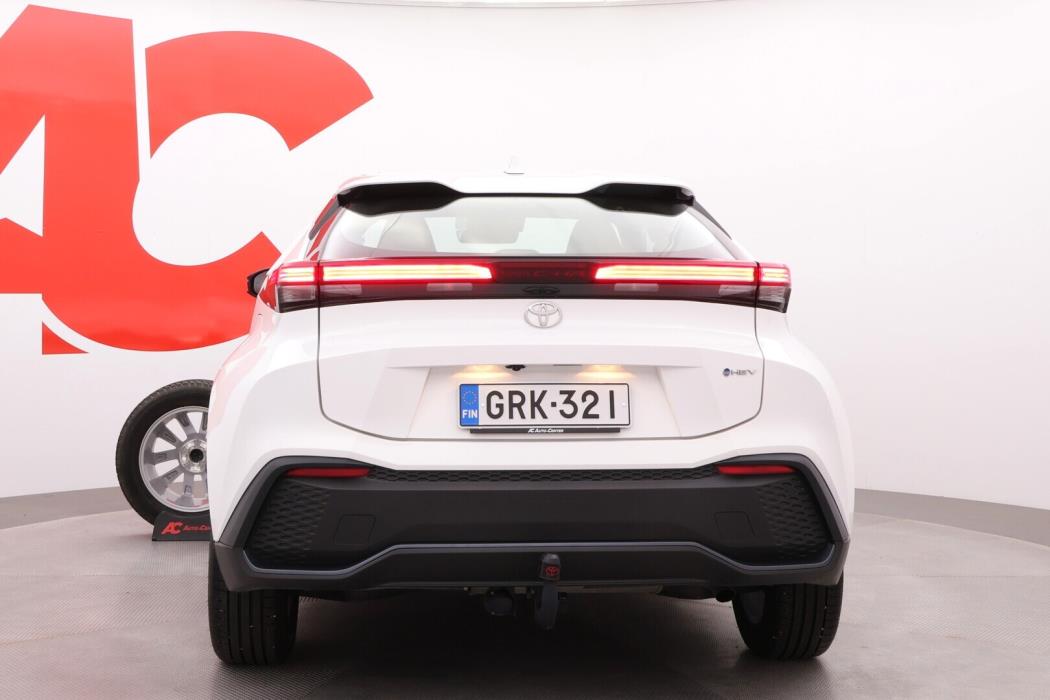 TOYOTA C-HR 2025