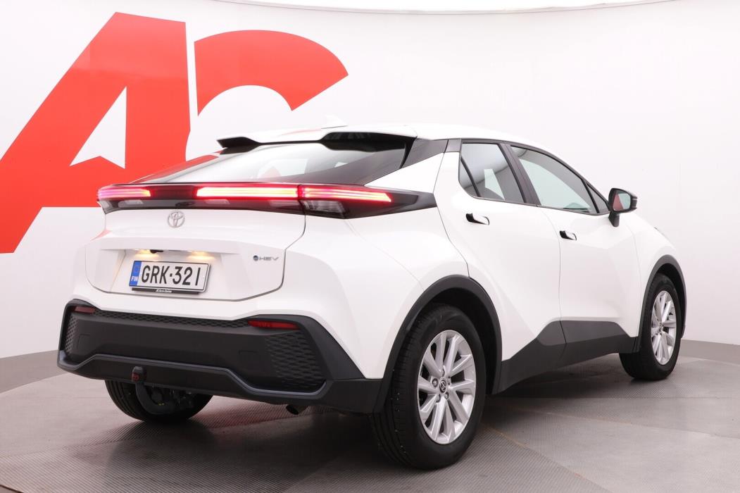 TOYOTA C-HR 2025