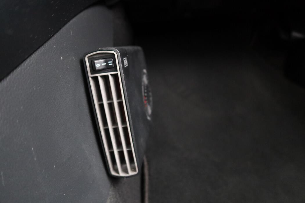 TOYOTA Yaris 2021