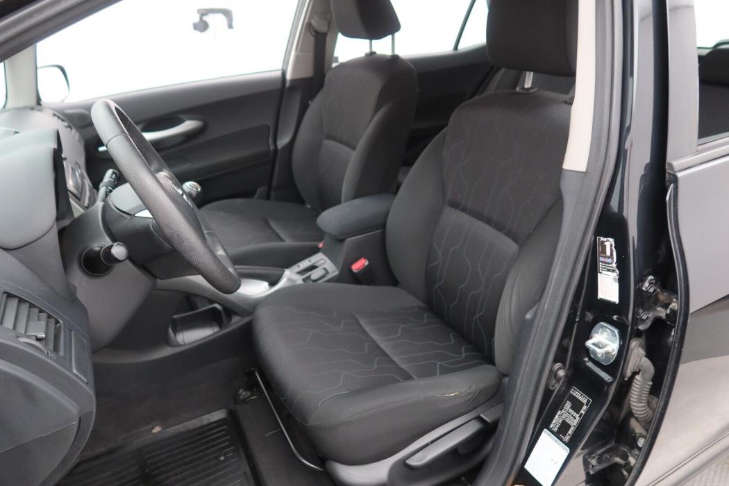 TOYOTA Auris 2010