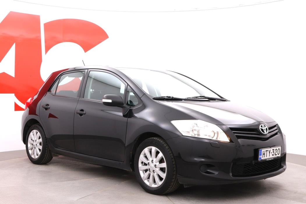 TOYOTA Auris 2010