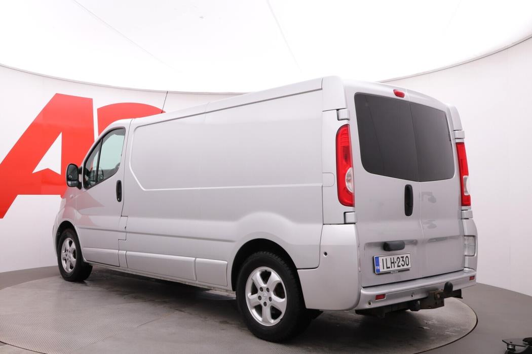OPEL Vivaro 2014