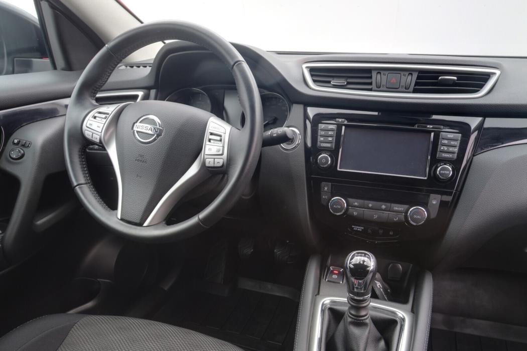 NISSAN Qashqai 2017