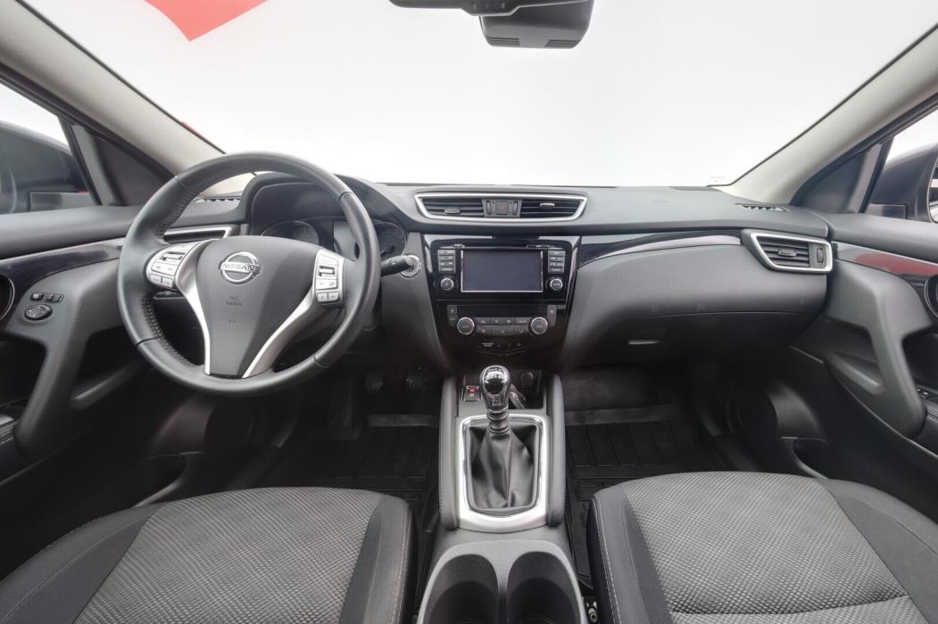 NISSAN Qashqai 2017