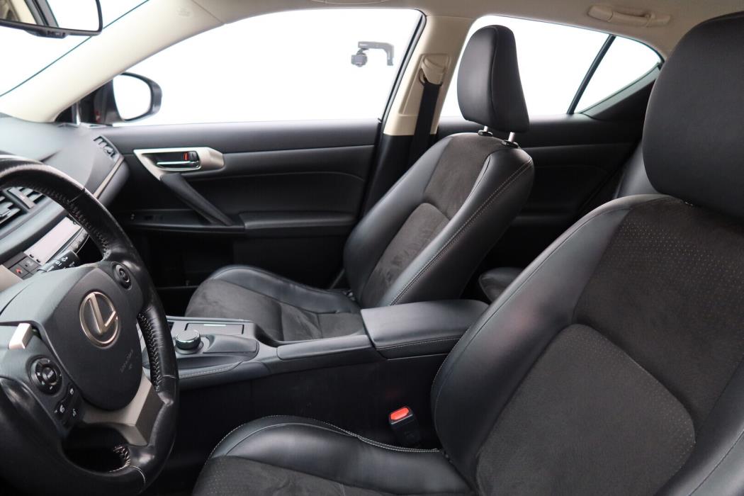 LEXUS CT 2016