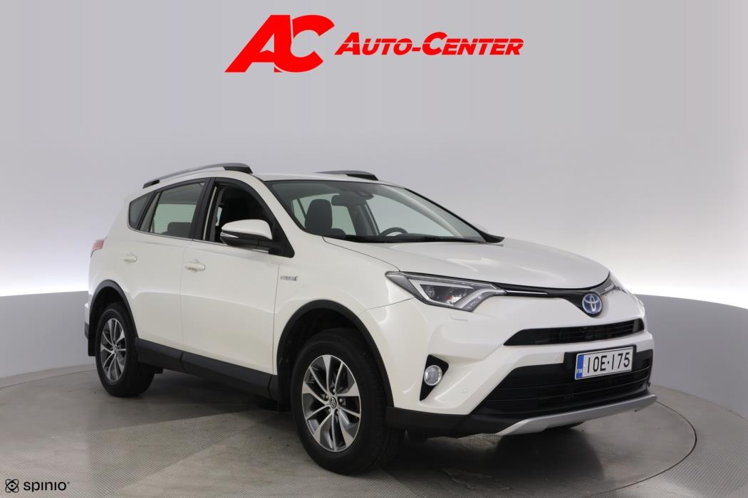 TOYOTA RAV4 2018