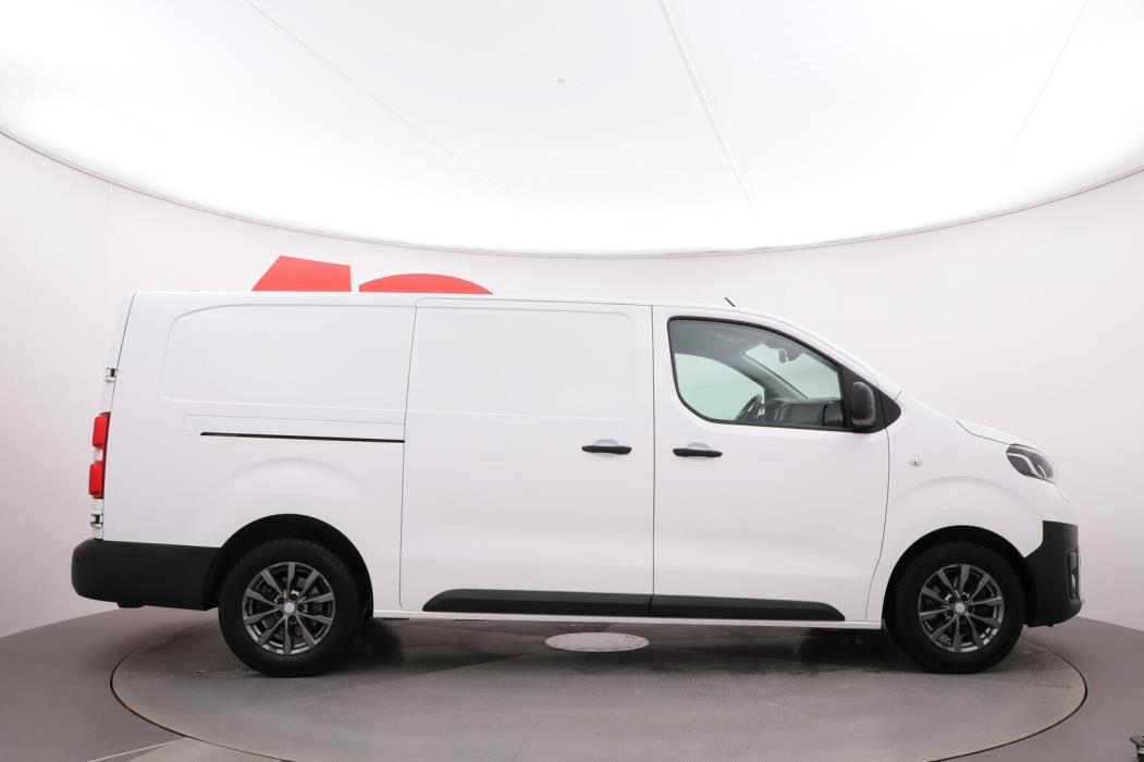 TOYOTA Proace 2021