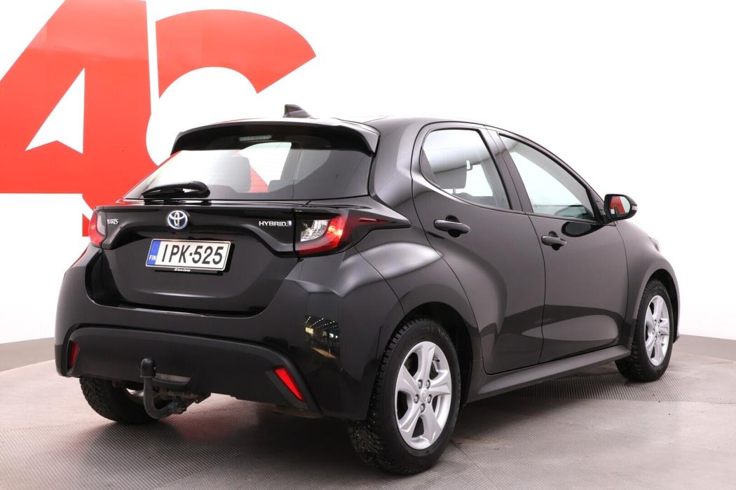 TOYOTA Yaris 2022