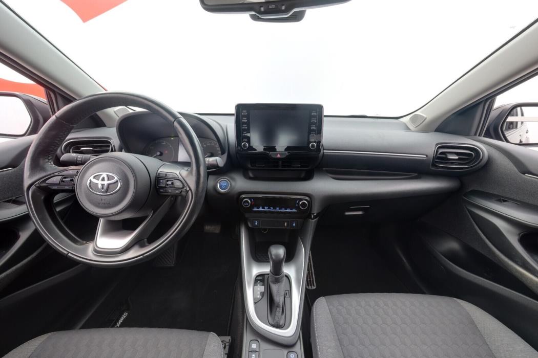 TOYOTA Yaris 2022