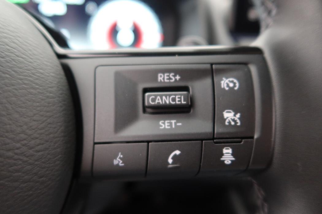 NISSAN Qashqai 2023